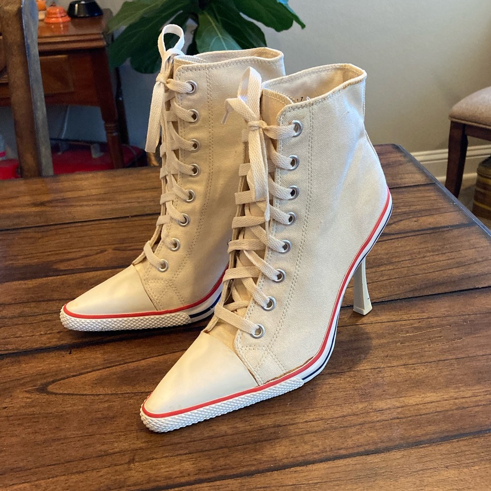 Anne Michelle High Top Stiletto Heal Canvas Sneakers Cream Sz 7